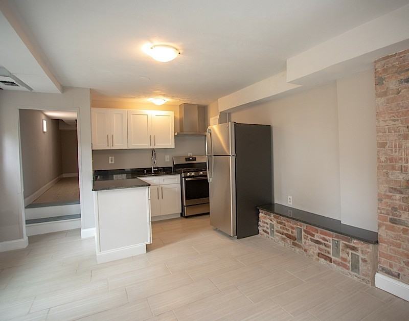 Atherton St #1R - Photo 2 of 4