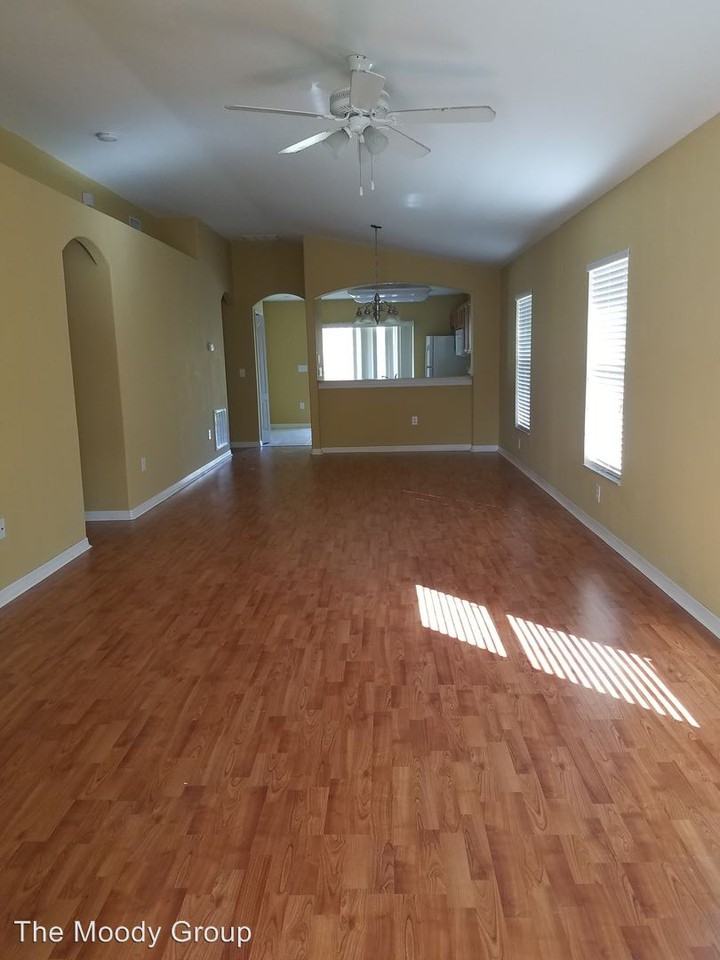 3212 Herne Bay Ct - Photo 3 of 11