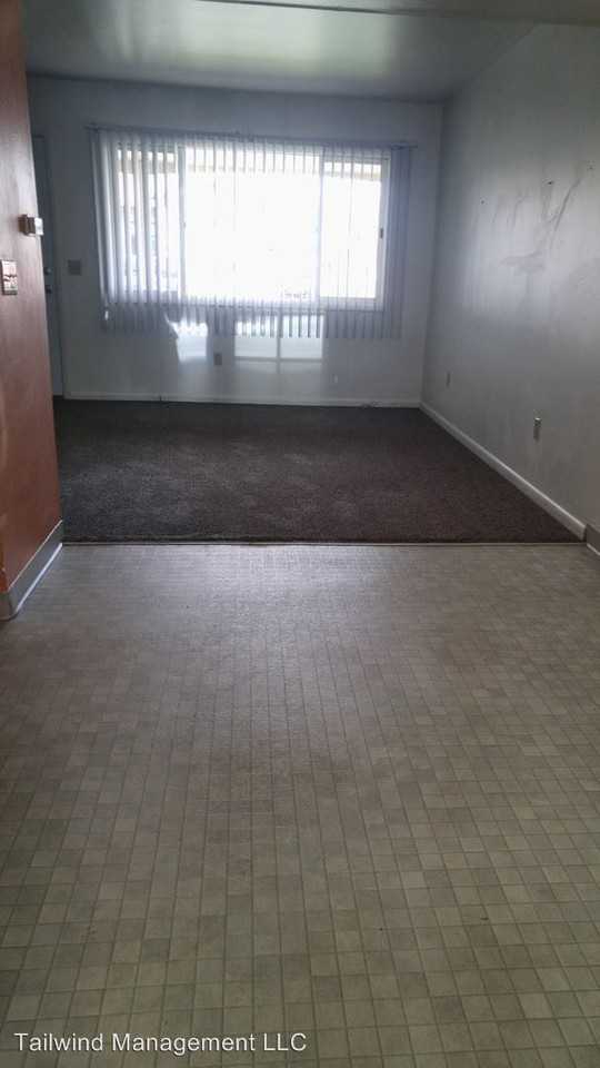 Lynn Avenue - Photo 3 of 7