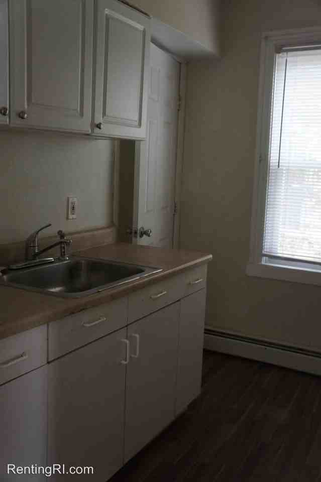 146 Almy - Photo 3 of 4