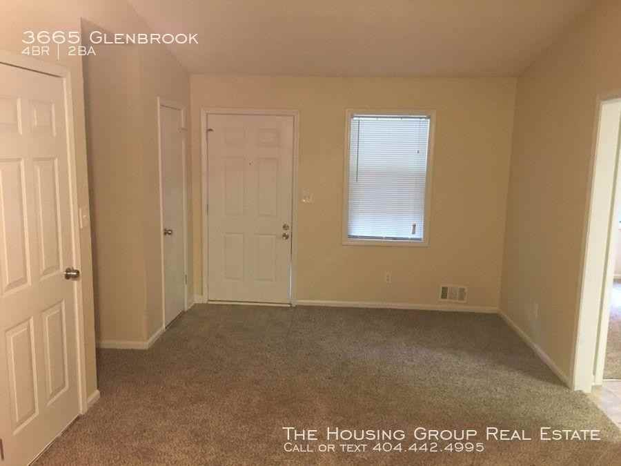3665 Glenbrook Dr - Photo 3 of 15