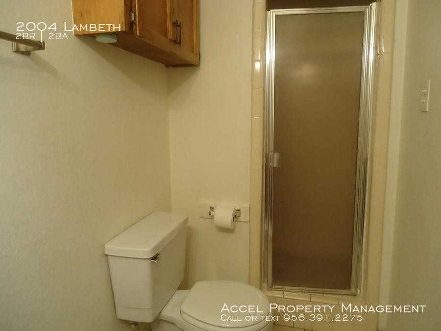 2004 Lambeth Way - Photo 2 of 15