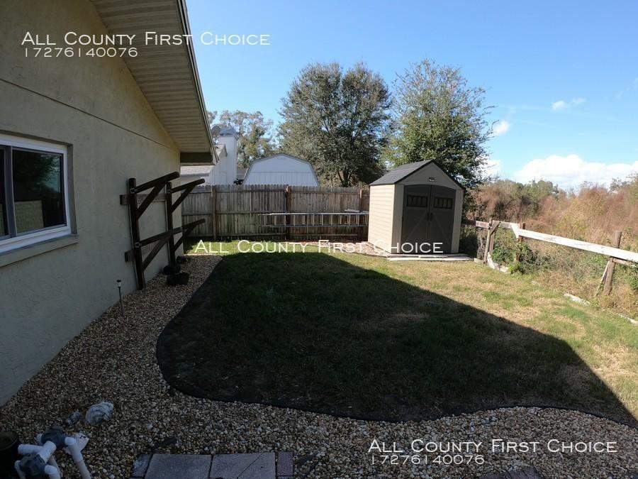 3062 Oak Hill Rd - Photo 2 of 17