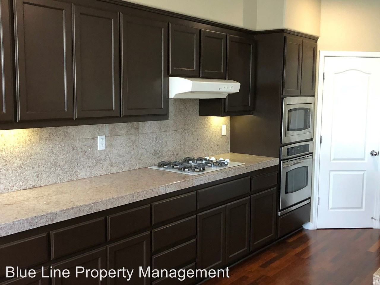 330 Roundhill Dr - Photo 2 of 16