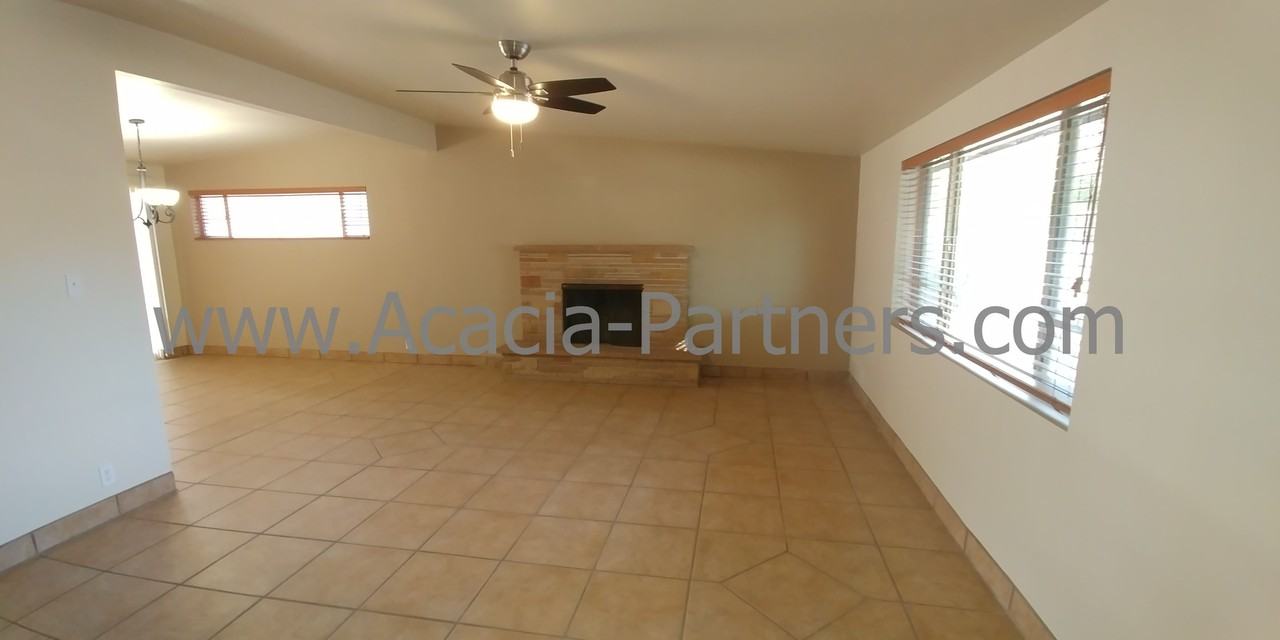 5611 E Kelso St - Photo 2 of 20