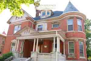 featured image of 224 S 6th St