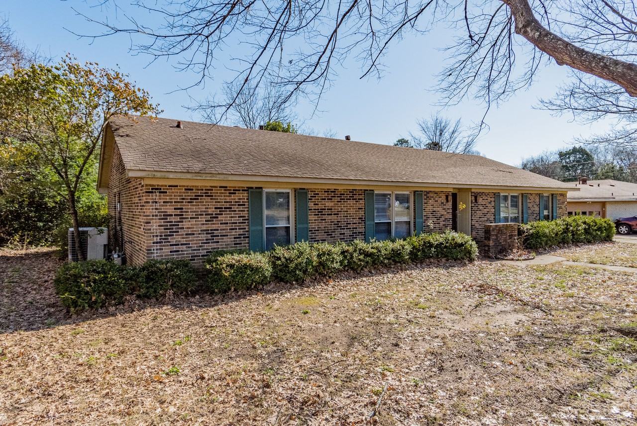 5324 Millwood Rd - Photo 2 of 36