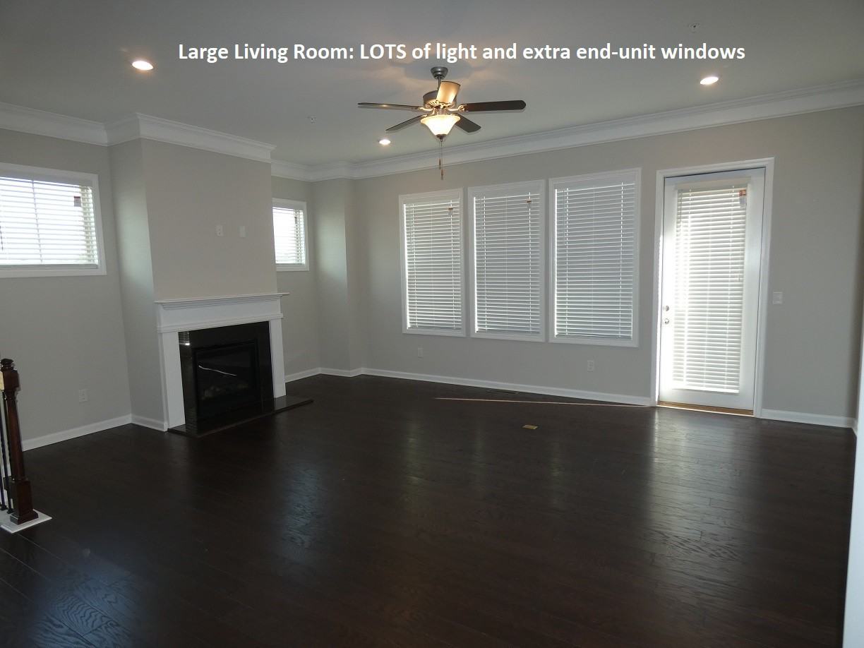 320 Beacons Pl - Photo 2 of 30