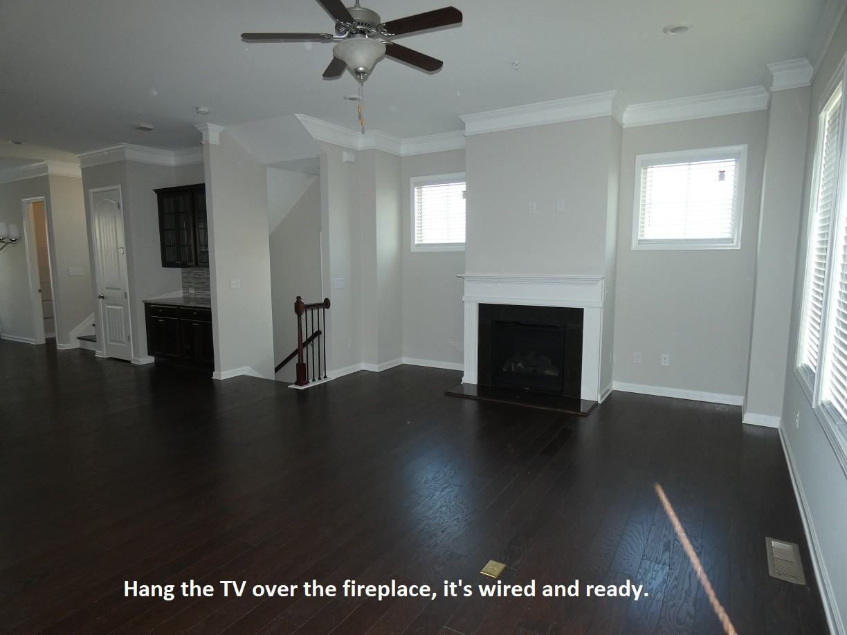 320 Beacons Pl - Photo 3 of 30