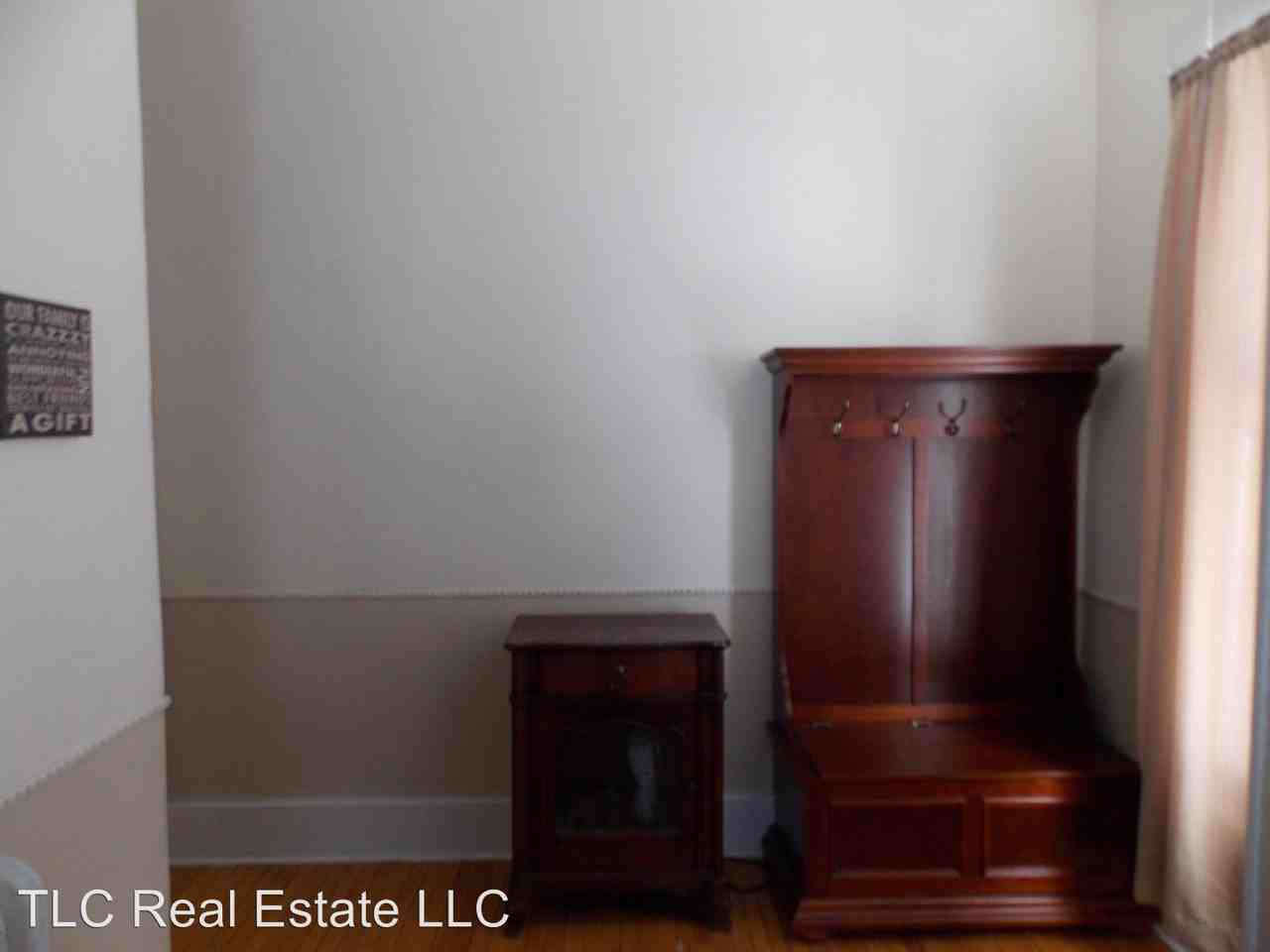 5354 Waters Terrace - Photo 3 of 18