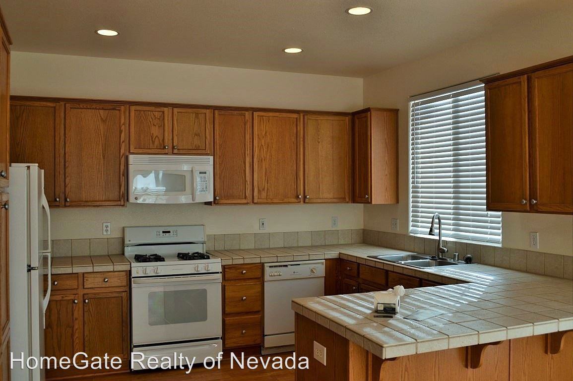2745 Foxford Way - Photo 2 of 19