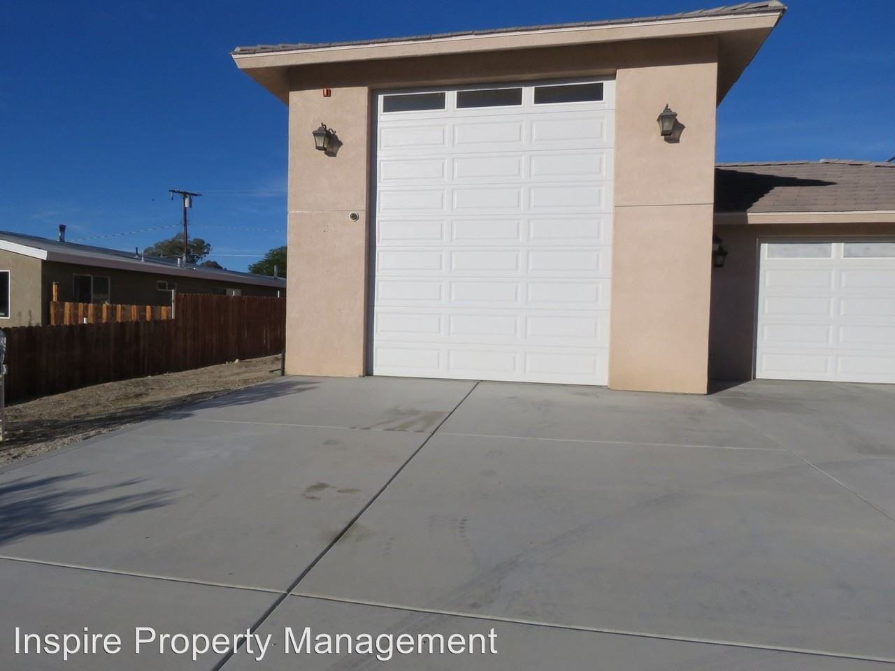 49593 Park Ave - Photo 2 of 19