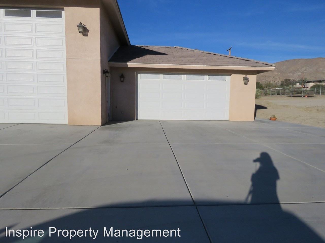 49593 Park Ave - Photo 3 of 19