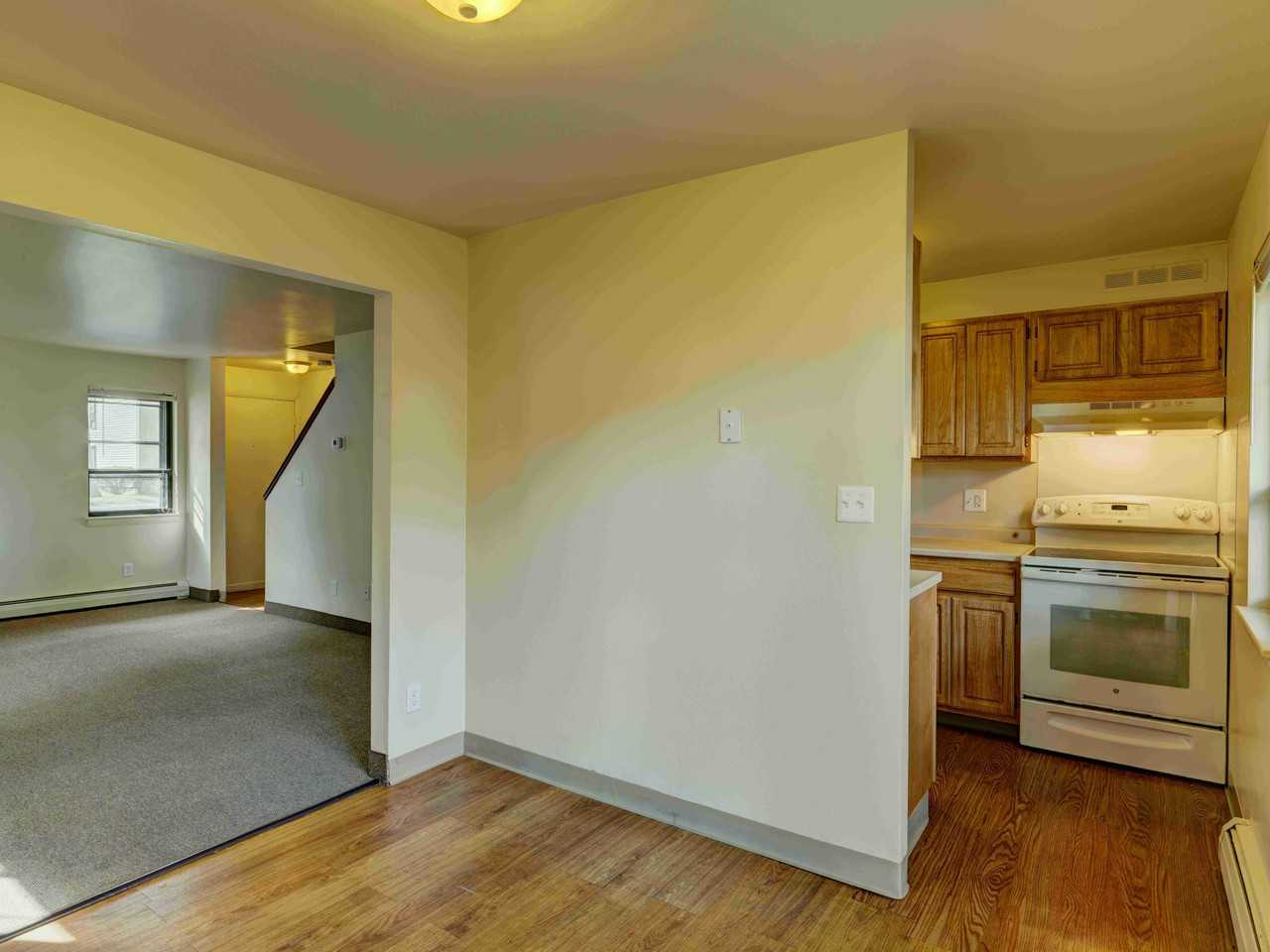 Chatham West 202 Chatham West Drive, Brockton, MA 02301 Apartment