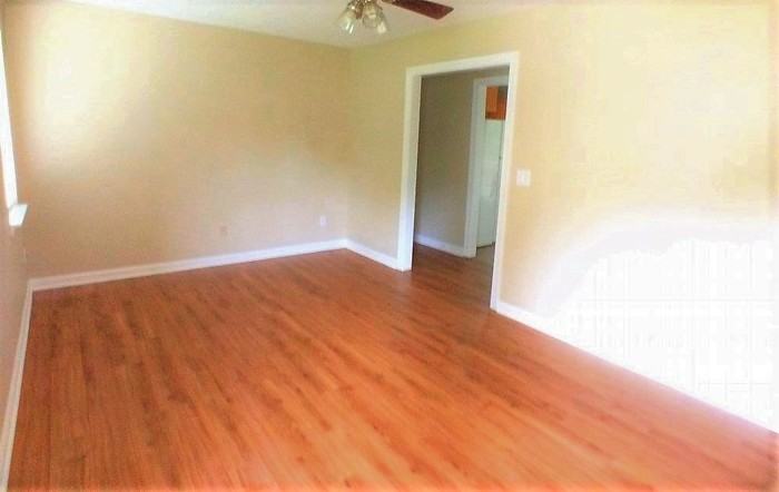 2201 Dawn Ridge - Photo 2 of 11