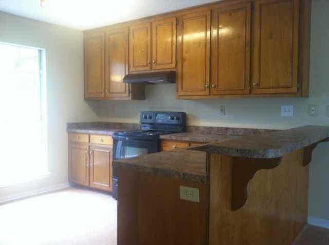 5631 Bentley Ln - Photo 2 of 3