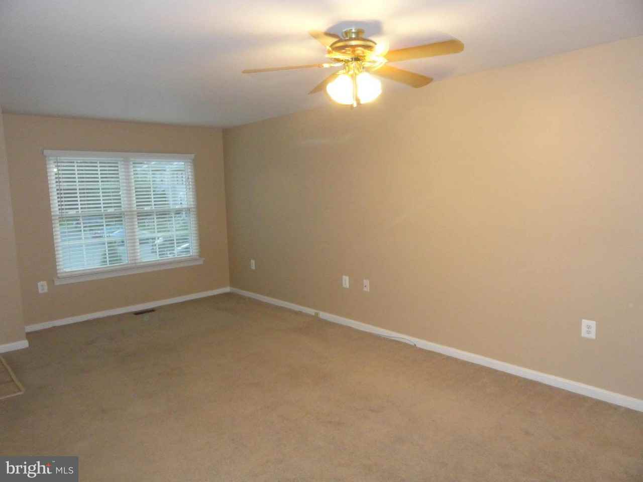 4224 Goodson Ct - Photo 2 of 14