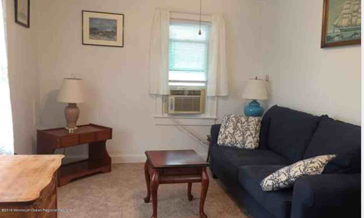 1806 Fernwood Rd - Photo 3 of 6