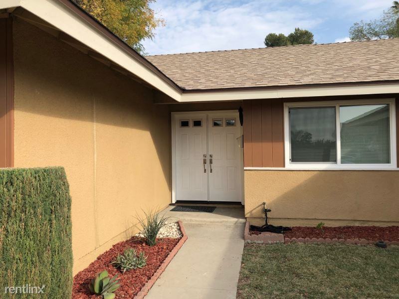 4036 Keansburg Ave - Photo 2 of 22