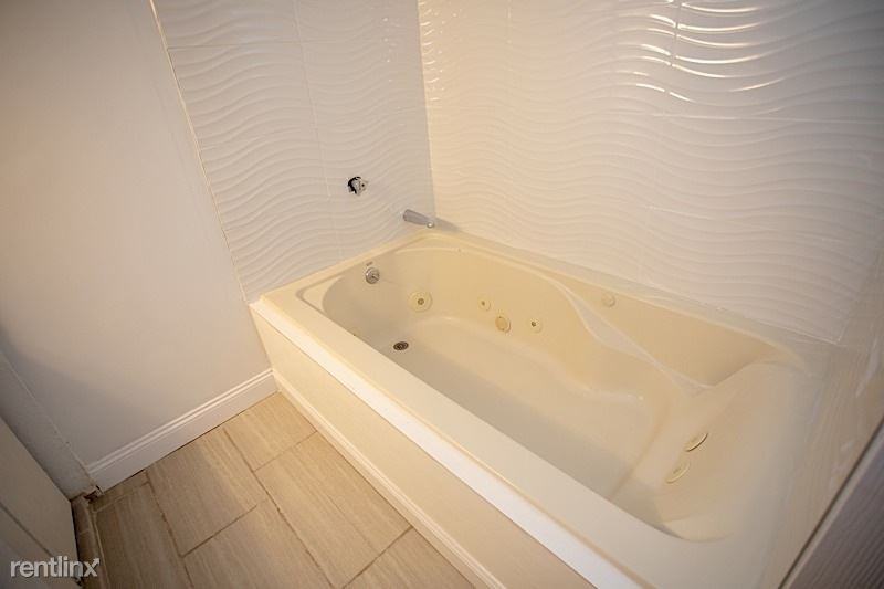 60 Atherton - Photo 3 of 3