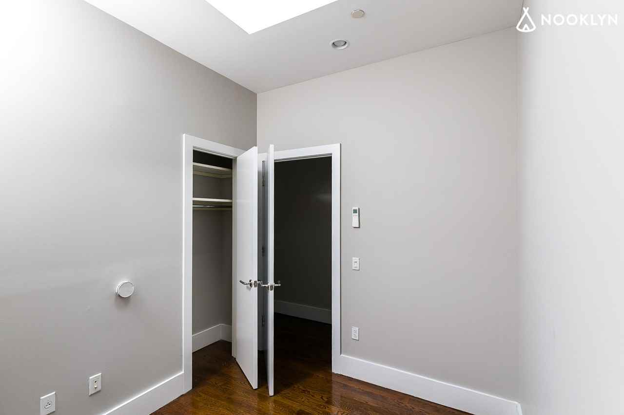 70 Kosciuszko Street #2J - Photo 5 of 14