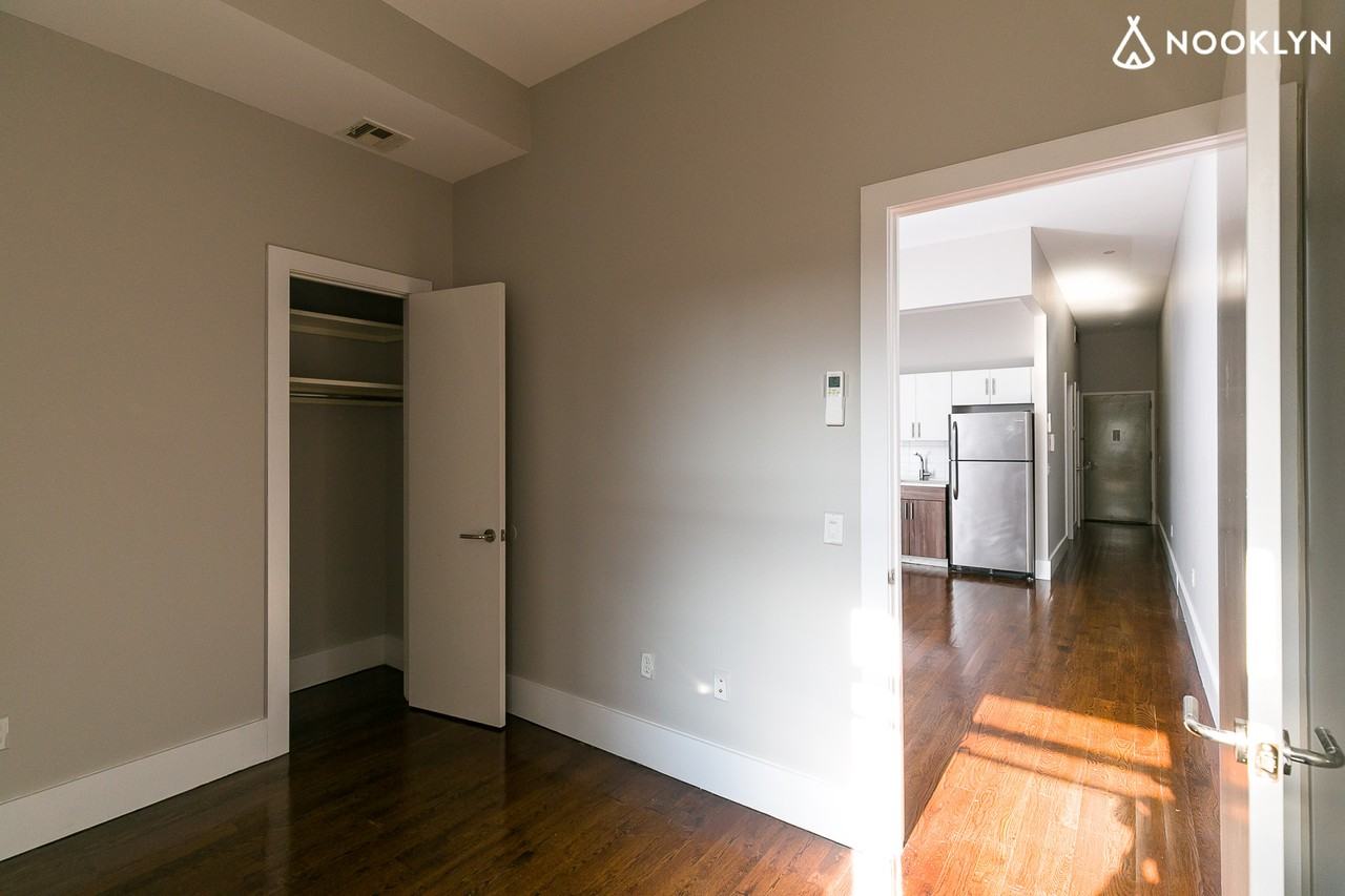 70 Kosciuszko Street #2J - Photo 3 of 14