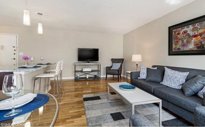 Crossings at One South - Photo 2 of 16