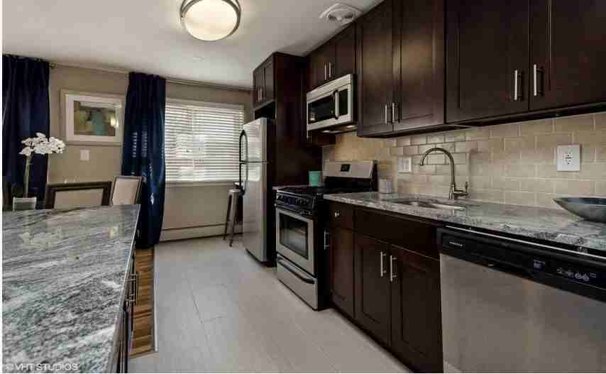 Crossings at One South - Photo 3 of 16