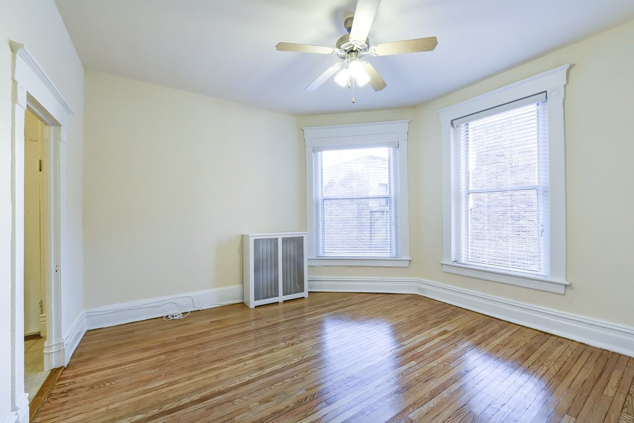Dupont Apartments - Photo 3 of 9