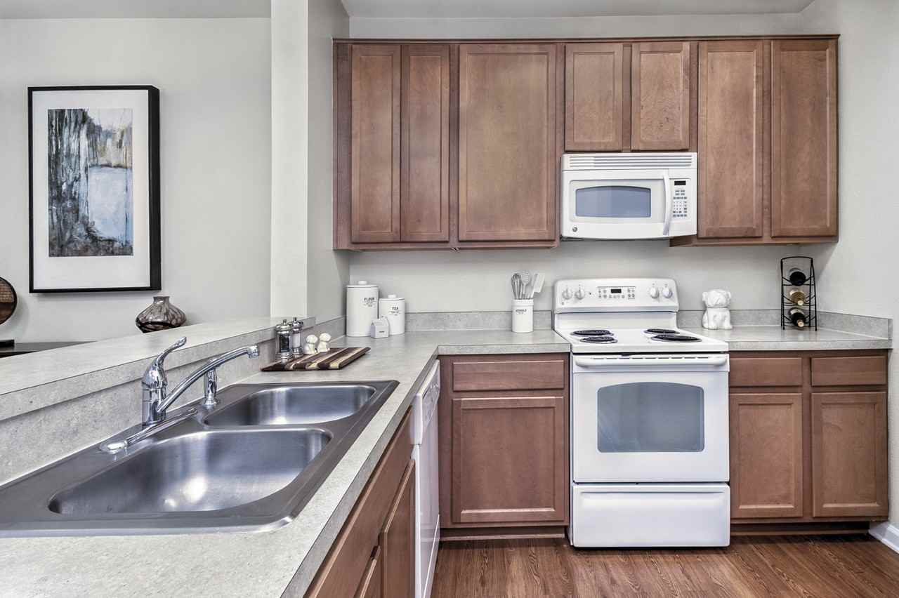 Camden College Park - Photo 2 of 20