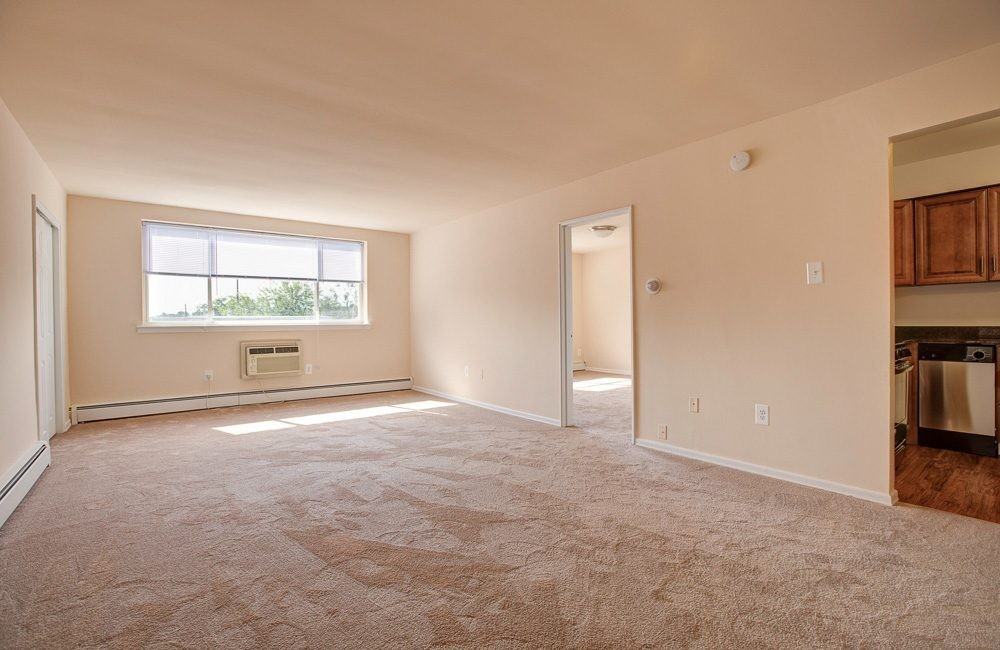 Glenside House - Photo 2 of 12