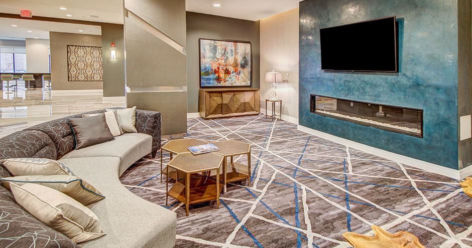 Allure Apollo Apartments - Photo 2 of 20