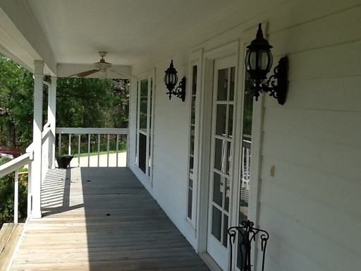 13189 Wells Dr - Photo 2 of 27