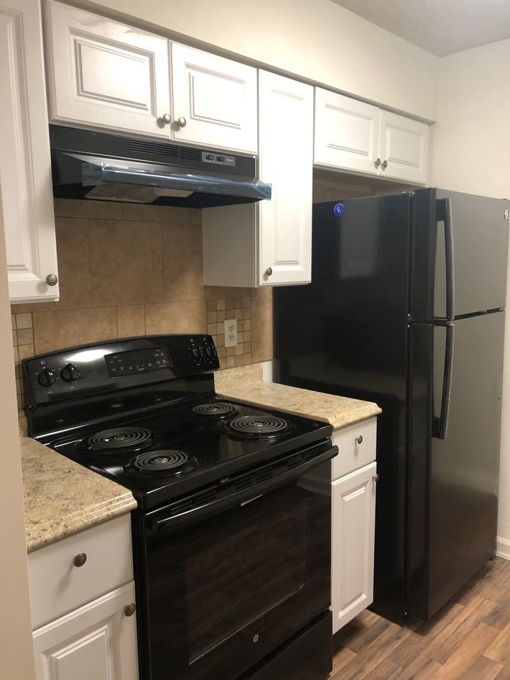 Woods of Filmore - Photo 3 of 6