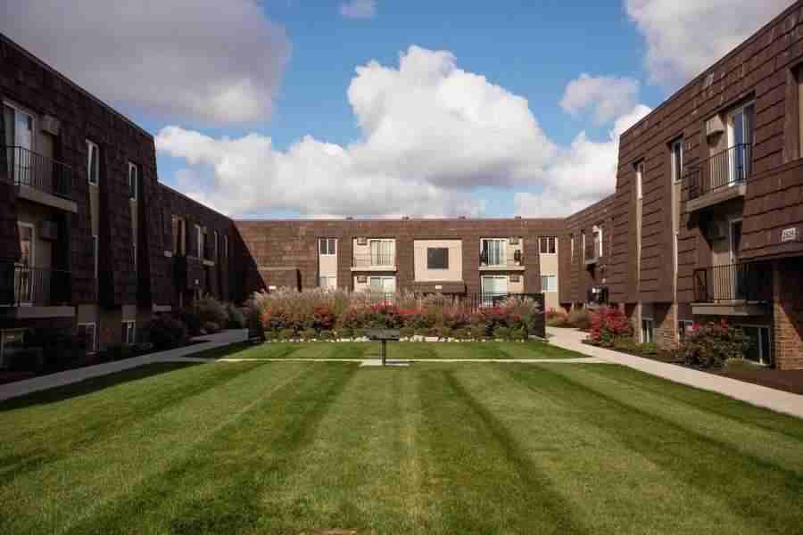 Andover Apartments - Photo 2 of 38