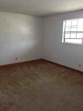 127 S 30th St - Photo 2 of 7