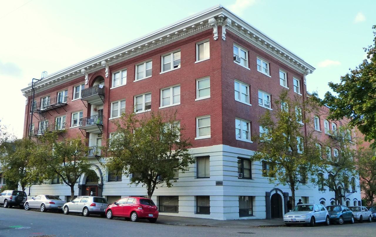 The Chesterbury 2015 Nw Kearney St, Portland, OR 97209 Apartment for Rent PadMapper