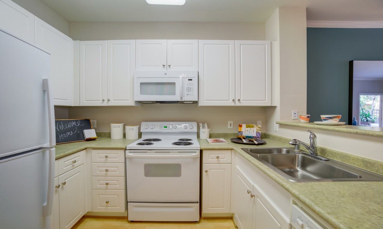 Villa Del Sol - Photo 2 of 21