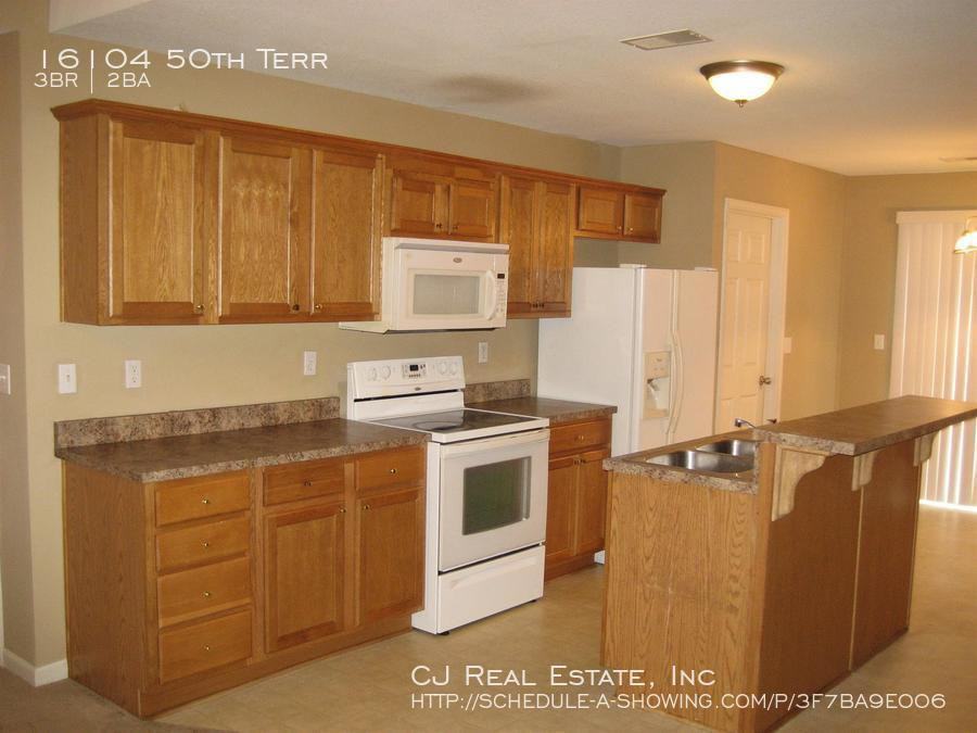 16104 E 50th Ter - Photo 3 of 9