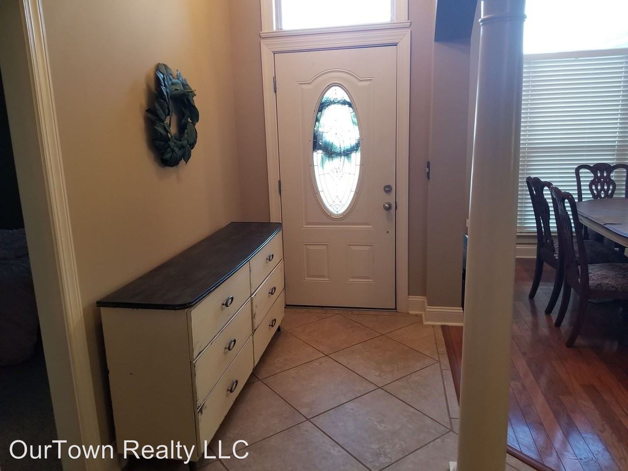 271 Curlee Way - Photo 3 of 36