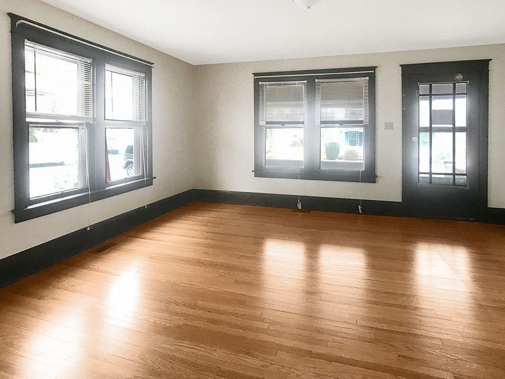 463 George St - Photo 3 of 13
