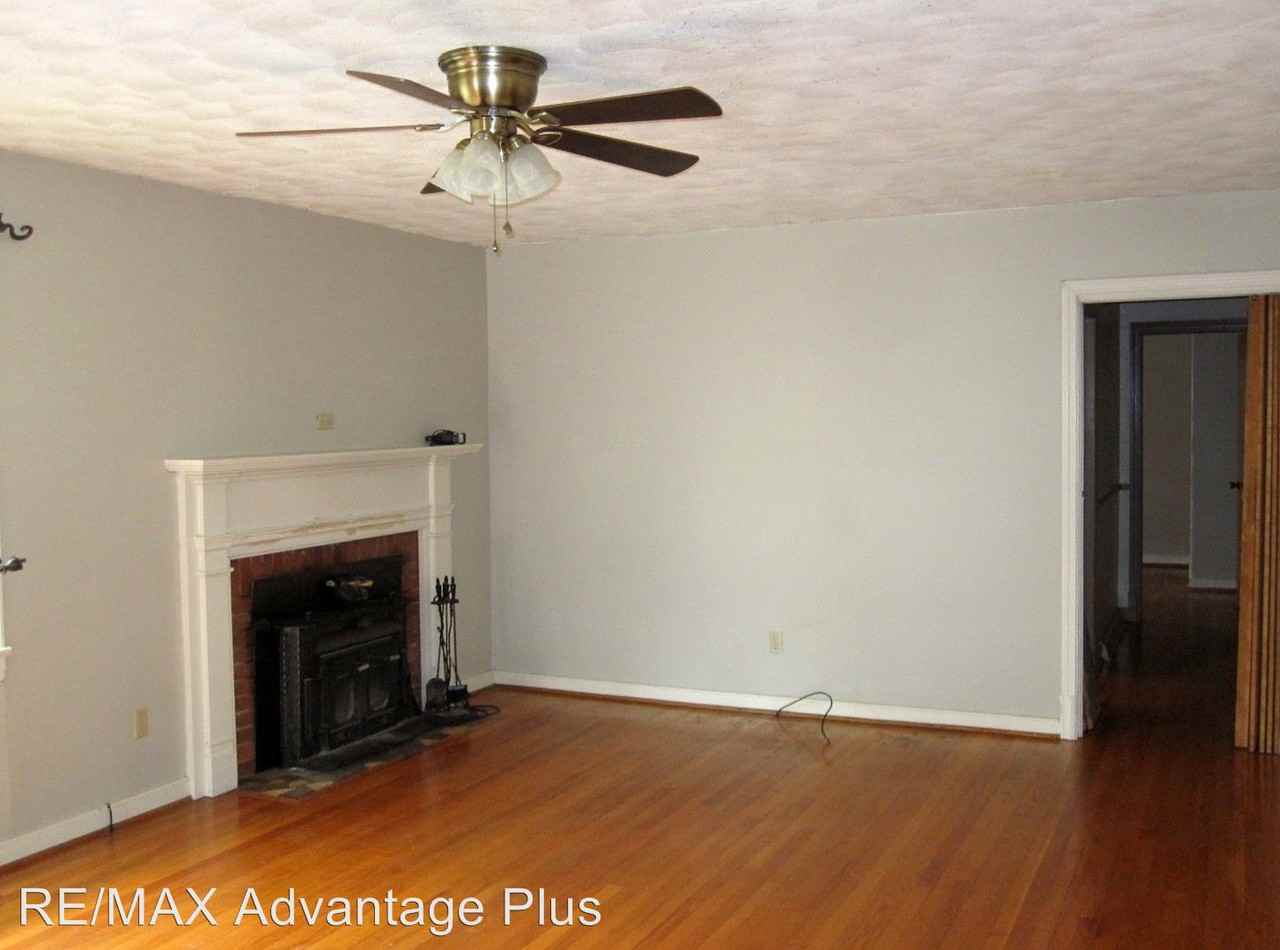 1008 Second Ave Ext - Photo 3 of 19
