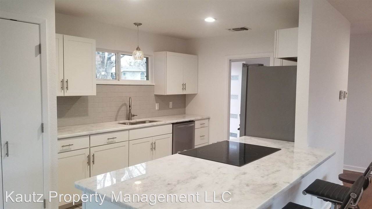 3924 Sanguinet St - Photo 3 of 15