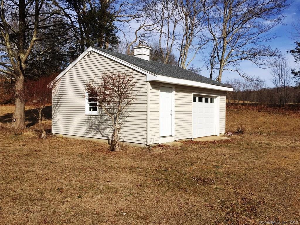 30 Three Bridges Rd - Photo 3 of 18