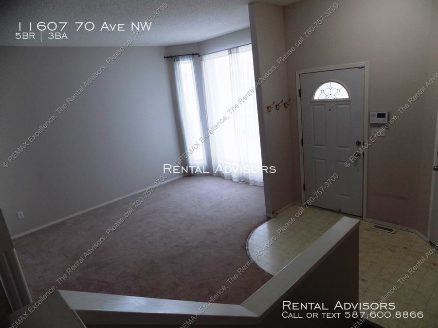 11607 10 Ave NW - Photo 2 of 10