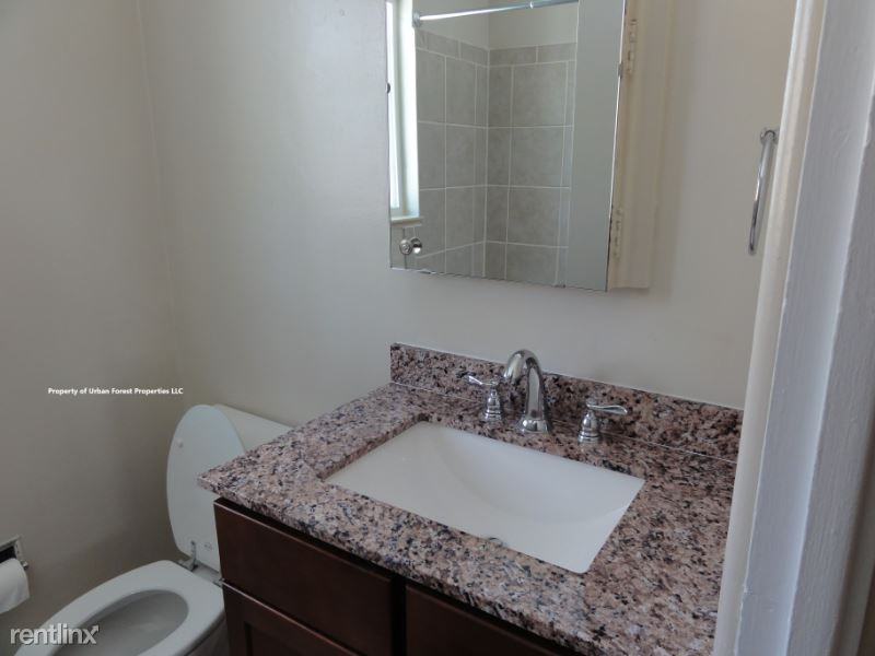 2740 Adams St - Photo 2 of 8