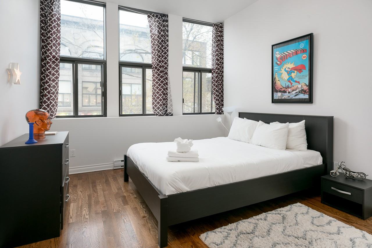 3724 Boulevard Saint-Laurent #206 - Photo 2 of 8