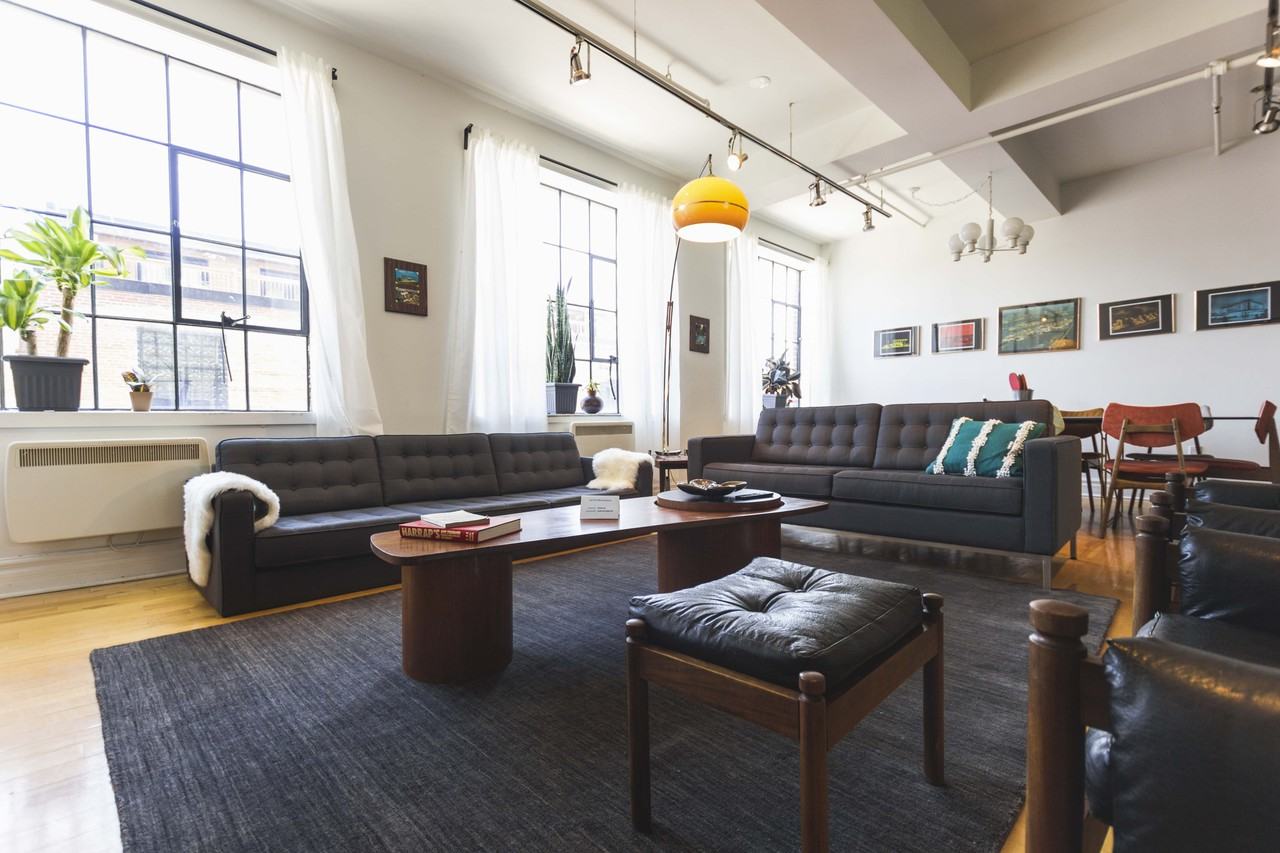 15 Marie-Anne Street West #301