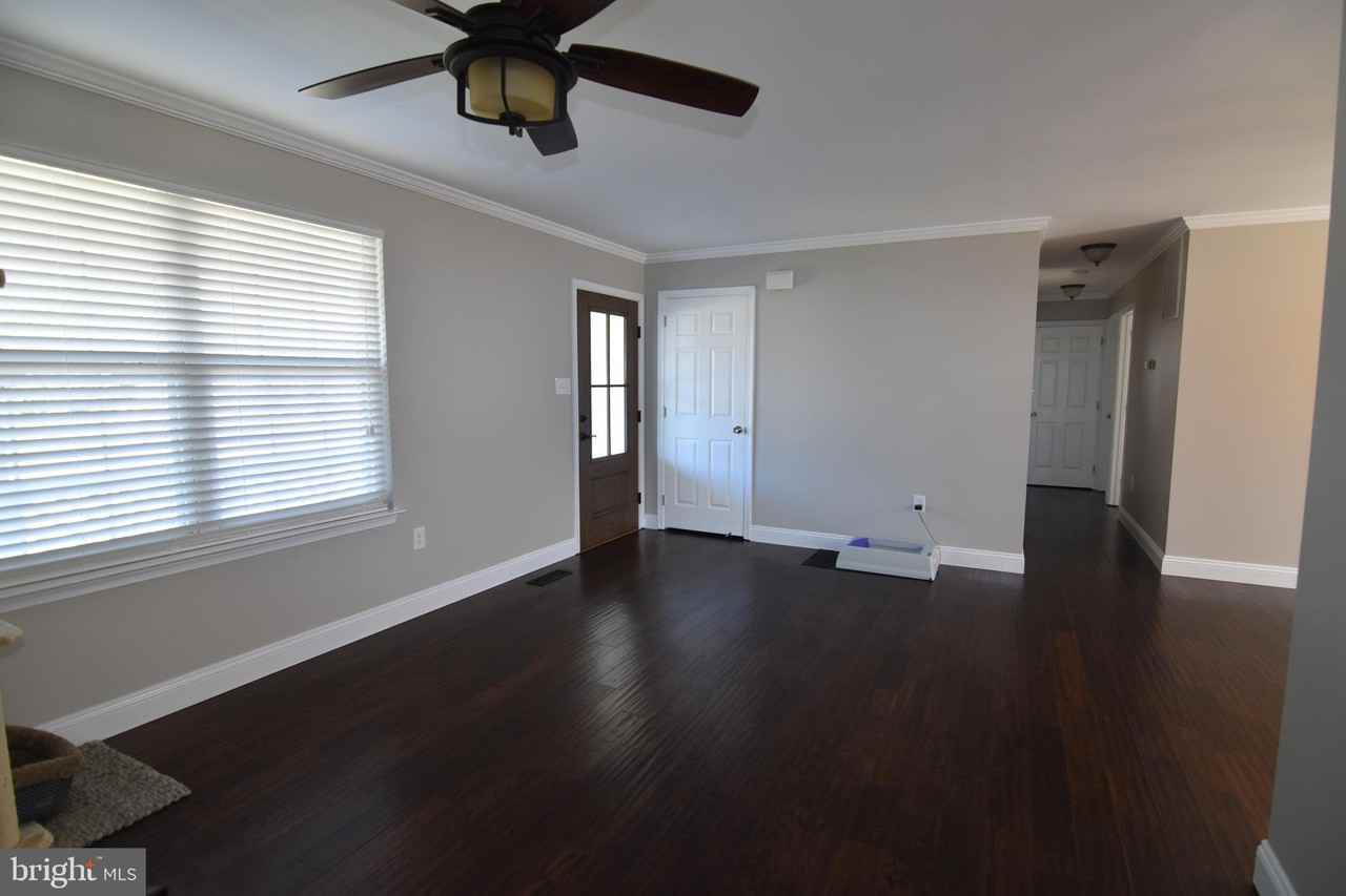 27952 Cedar View Ct - Photo 2 of 26