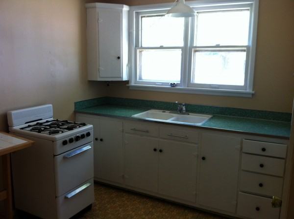 404 N James - Photo 2 of 8